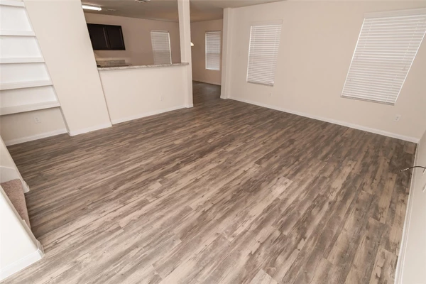 4 bedrooms apartment for rent in East Houston - Ne Houston, Houston