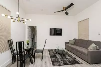 3 bedrooms apartment for rent in Bonton - Se Dallas, Dallas