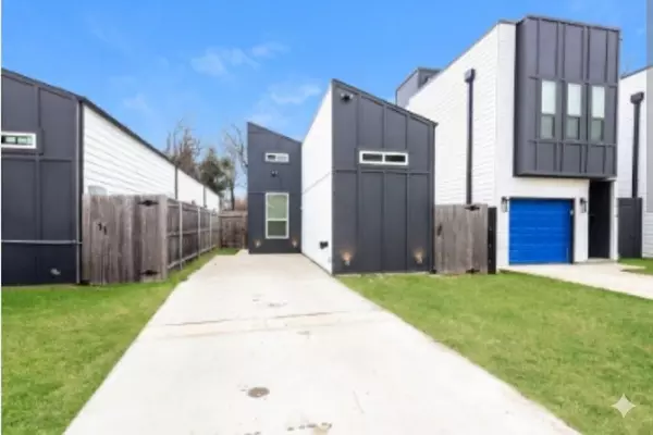 3 bedrooms apartment for rent in Bonton - Se Dallas, Dallas