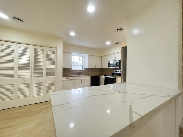 4 bedrooms apartment for rent in Sharpstown - Sw Houston, Houston