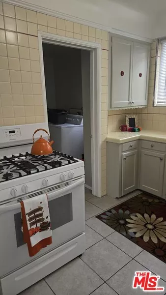 2 bedrooms apartment for rent in Mid City - Central Los Angeles, Los Angeles