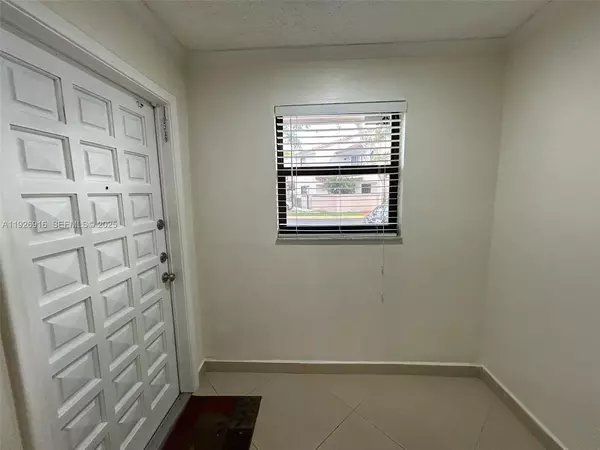 2 bedrooms apartment for rent in Tamiami - Miami Dade, Miami