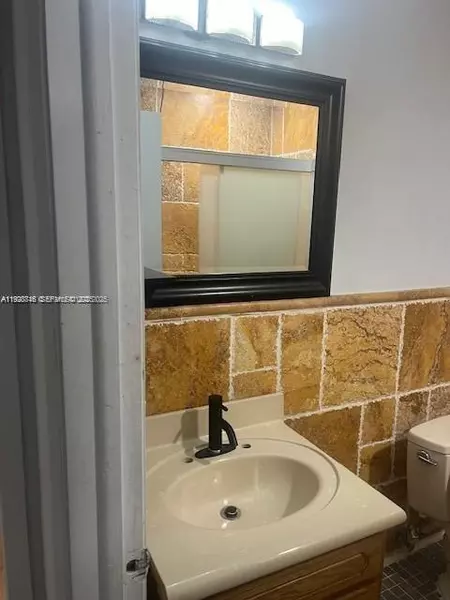 2 bedrooms apartment for rent in Westchester FL - Miami Dade, Miami