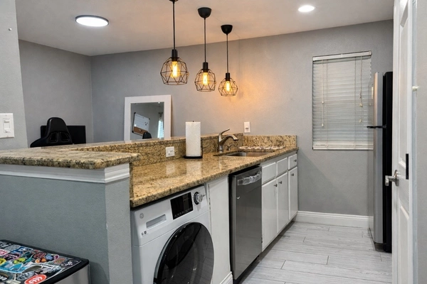 2 bedrooms apartment for rent in North Shoal Creek - North Central Austin, Austin