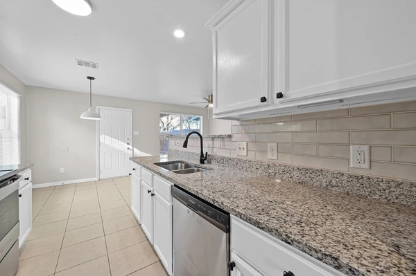 3 bedrooms apartment for rent in Garrison Park - South Austin, Austin