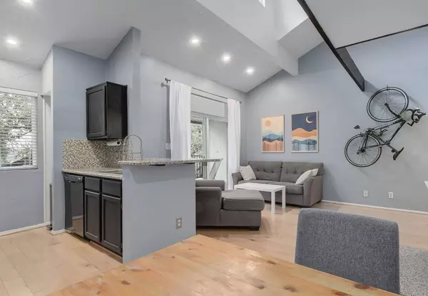 2 bedrooms apartment for rent in Dawson - South Central Austin, Austin