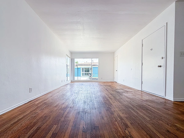 2 bedrooms apartment for rent in Mid City - Central Los Angeles, Los Angeles