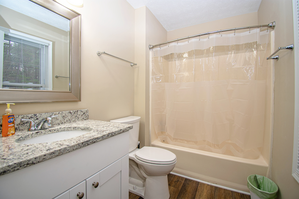 Coliving in Woodstock GA - North Atl, Atlanta