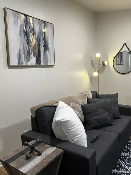 Coliving in Central Southwest - Sw Houston, Houston