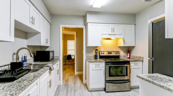 Coliving in Lowry Park North - North Tampa, Tampa