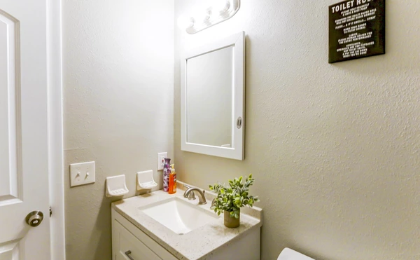 Coliving in Lowry Park North - North Tampa, Tampa