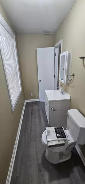 Coliving in College Park JAX - Northside, Jacksonville