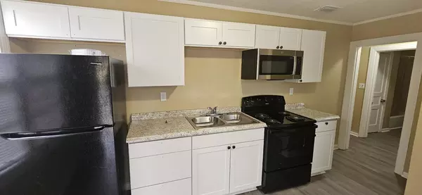 Coliving in College Park JAX - Northside, Jacksonville