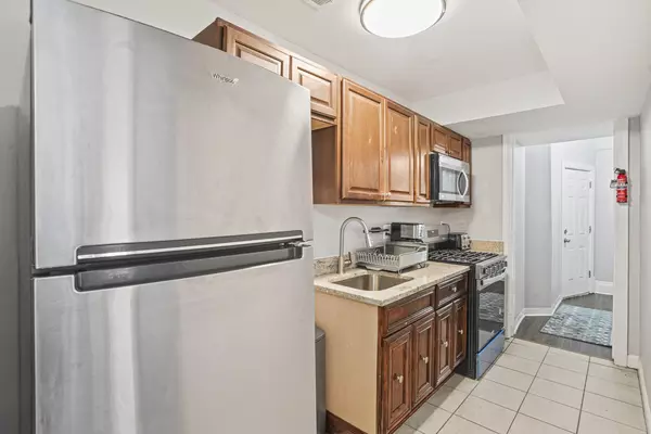 Coliving in Buena Vista - SE DC, Washington DC