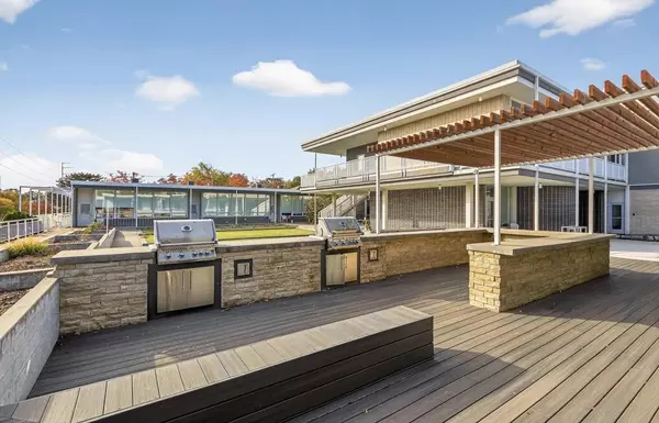 Coliving in South Plaza - KCMO, Kansas City