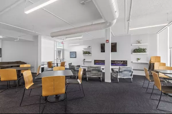 Coliving in South Plaza - KCMO, Kansas City