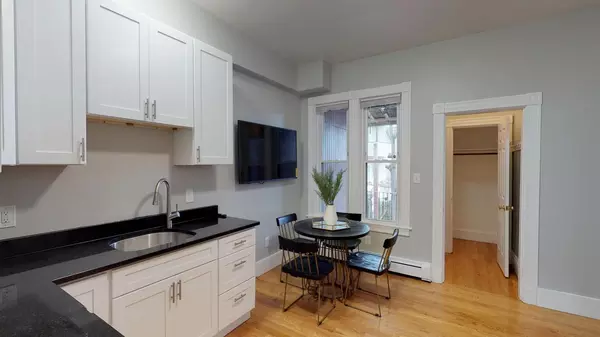 Coliving in Winter Hill - Somerville, Boston