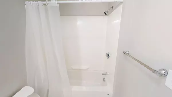 Coliving in Winter Hill - Somerville, Boston