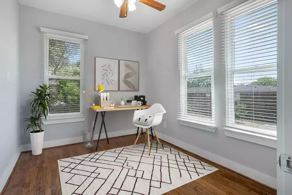 Coliving in Old East Dallas - Ne Dallas, Dallas