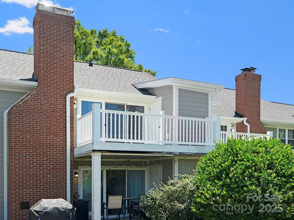 Coliving in Sterling - South Charlotte, Charlotte