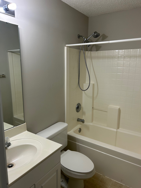 Coliving in Coulwood West - West Charlotte, Charlotte