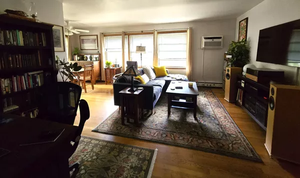 1 bedroom apartment for rent in Irving Park - Northwest Side, Chicago