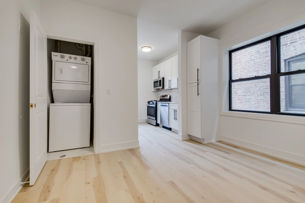1 bedroom apartment for rent in Logan Square - North Side, Chicago