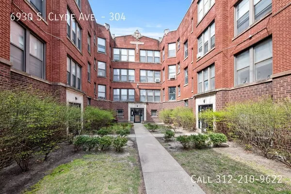 2 bedrooms apartment for rent in South Shore - South Side, Chicago