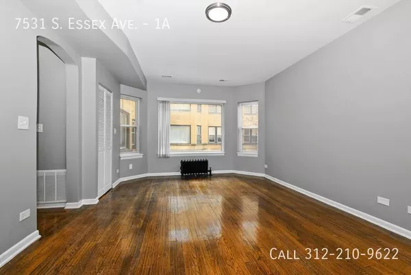 2 bedrooms apartment for rent in South Shore - South Side, Chicago
