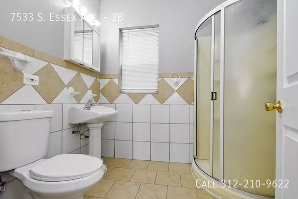 2 bedrooms apartment for rent in South Shore - South Side, Chicago