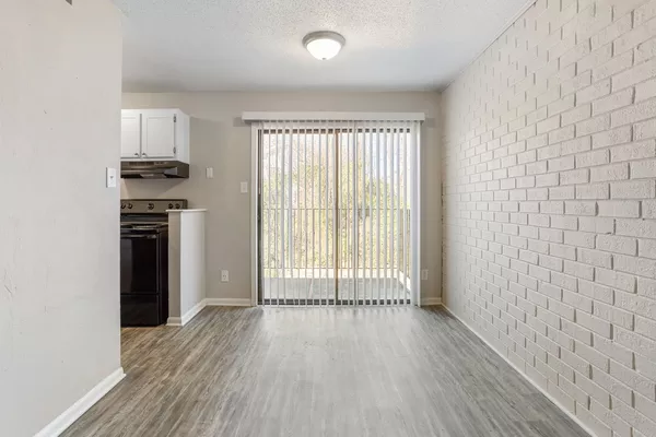 2 bedrooms apartment for rent in Lindley Park - Greensboro, Greensboro