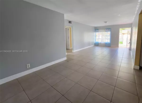 3 bedrooms apartment for rent in Tamiami - Miami Dade, Miami