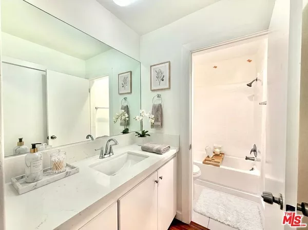 Studio Apartment for rent in Carthay - Central Los Angeles, Los Angeles