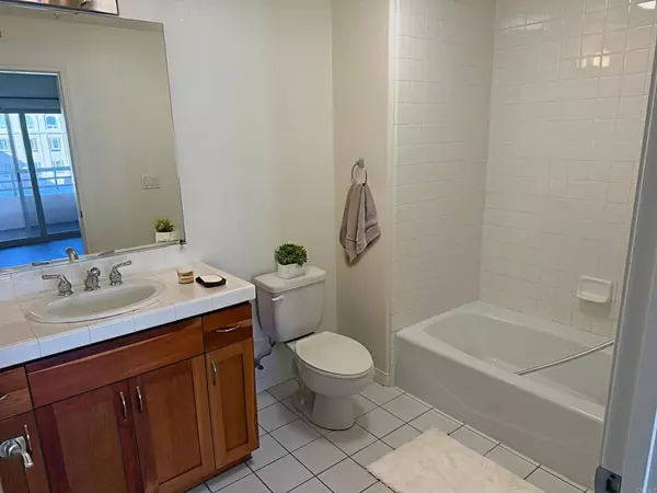 2 bedrooms apartment for rent in Gaslamp - Central SD, San Diego