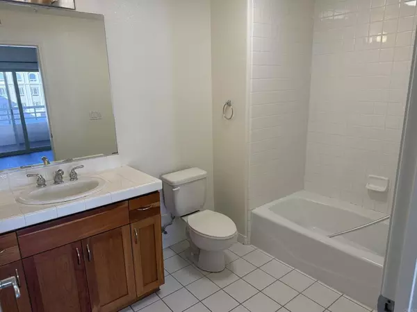 2 bedrooms apartment for rent in Gaslamp - Central SD, San Diego