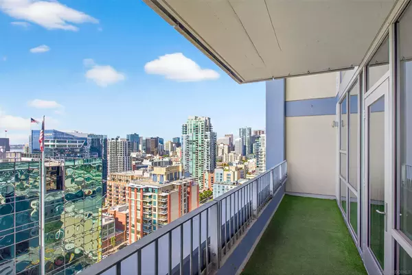 2 bedrooms apartment for rent in Gaslamp - Central SD, San Diego