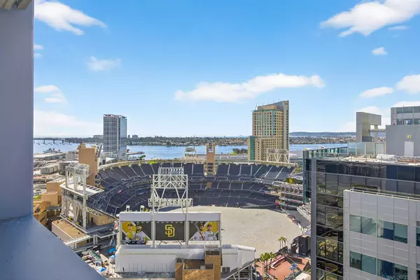 2 bedrooms apartment for rent in Gaslamp - Central SD, San Diego