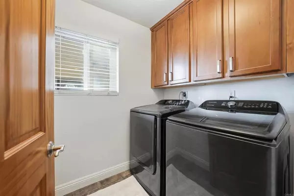 2 bedrooms apartment for rent in El Cerrito - Inland, San Diego