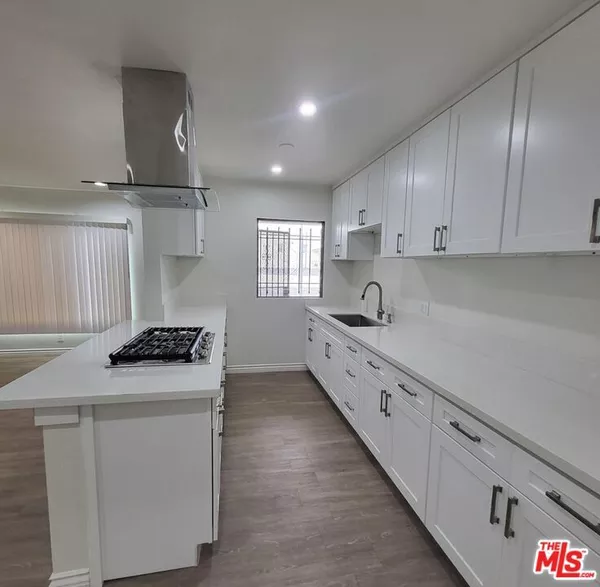 2 bedrooms apartment for rent in Mid Wilshire - Central Los Angeles, Los Angeles