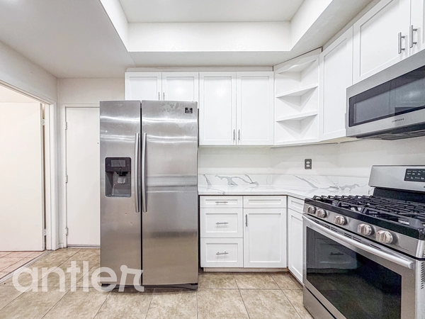 2 bedrooms apartment for rent in Brentwood - Westside / South Bay, Los Angeles