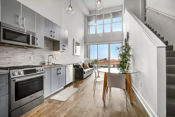 3 bedrooms apartment for rent in Sawtelle - Westside / South Bay, Los Angeles