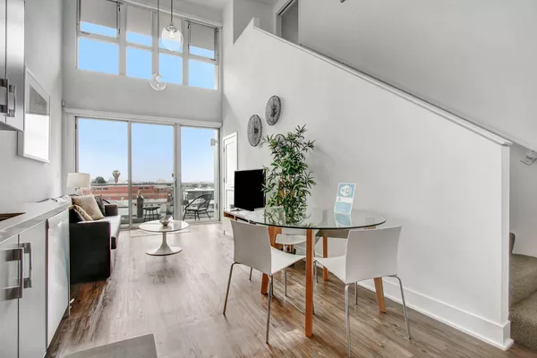 3 bedrooms apartment for rent in Sawtelle - Westside / South Bay, Los Angeles