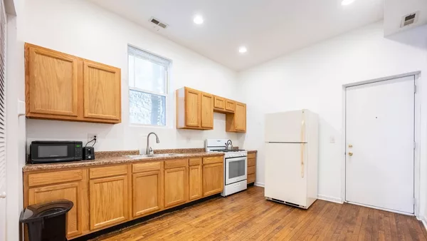 2 bedrooms apartment for rent in Lower West Side - West Side, Chicago