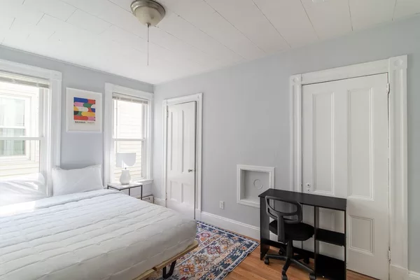 3 bedrooms apartment for rent in Inner Belt - Somerville, Boston
