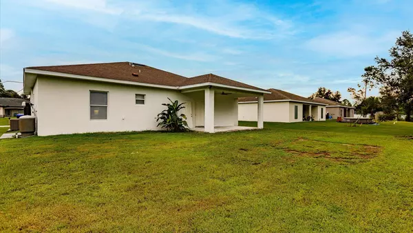 Coliving in North Port - North Port, Sarasota