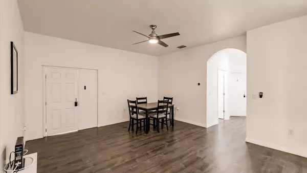 Coliving in North Port - North Port, Sarasota