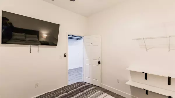 Coliving in North Port - North Port, Sarasota