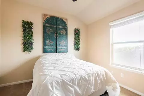 Coliving in Manor - East Austin, Austin