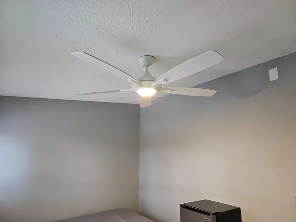 Coliving in Cedar Hills - Westside, Jacksonville