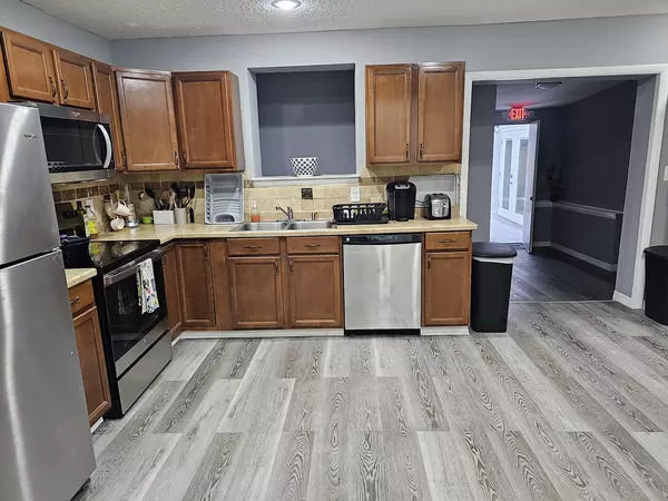 Coliving in Cedar Hills - Westside, Jacksonville